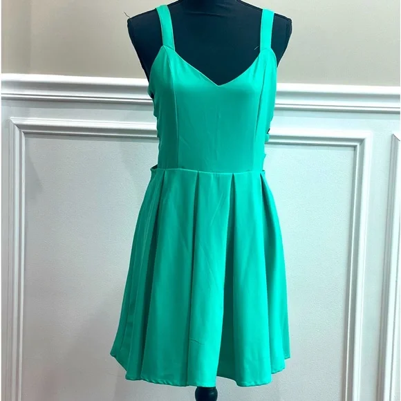AKIRA | Dresses | Midi Mint Green Cocktail Dress